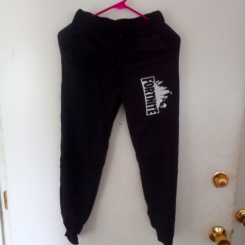 NWOT KIDS JOGGERS PANT